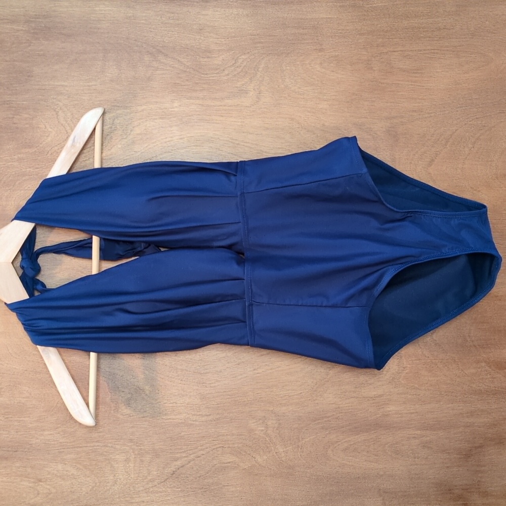 Shekini Halter One-piece Swimsuit Size M
